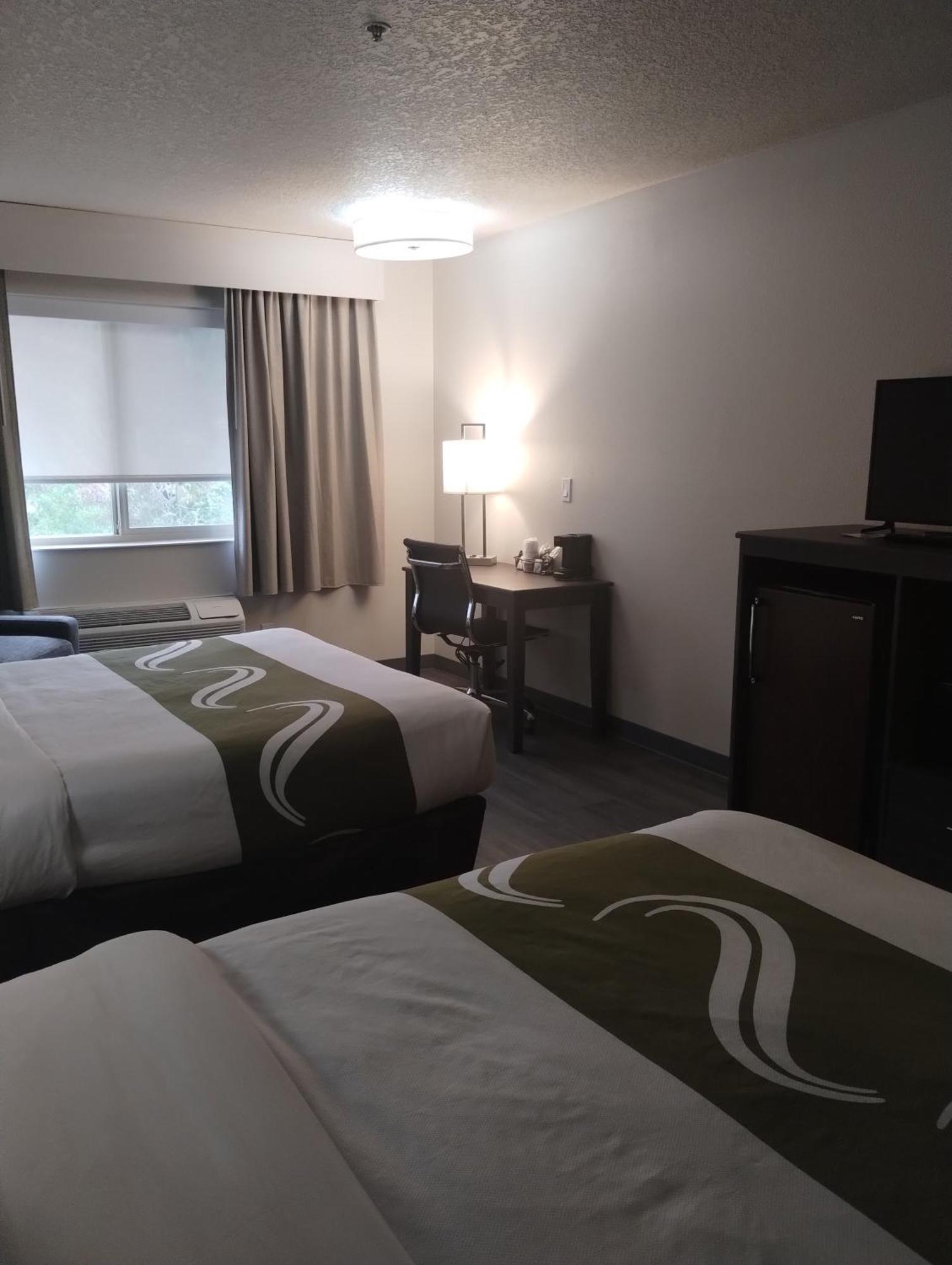Quality Inn & Suites Wilsonville Exteriér fotografie